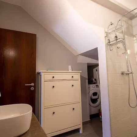 12a Travessa Da Nau - Modernised Yet Traditional