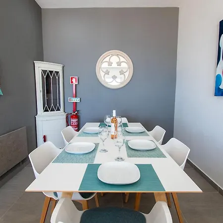 12a Travessa Da Nau - Modernised Yet Traditional Ferienhaus