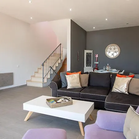 12a Travessa Da Nau - Modernised Yet Traditional Ferienhaus Carvoeiro (Lagoa)