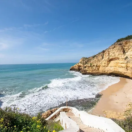 12a Travessa Da Nau - Modernised Yet Traditional *